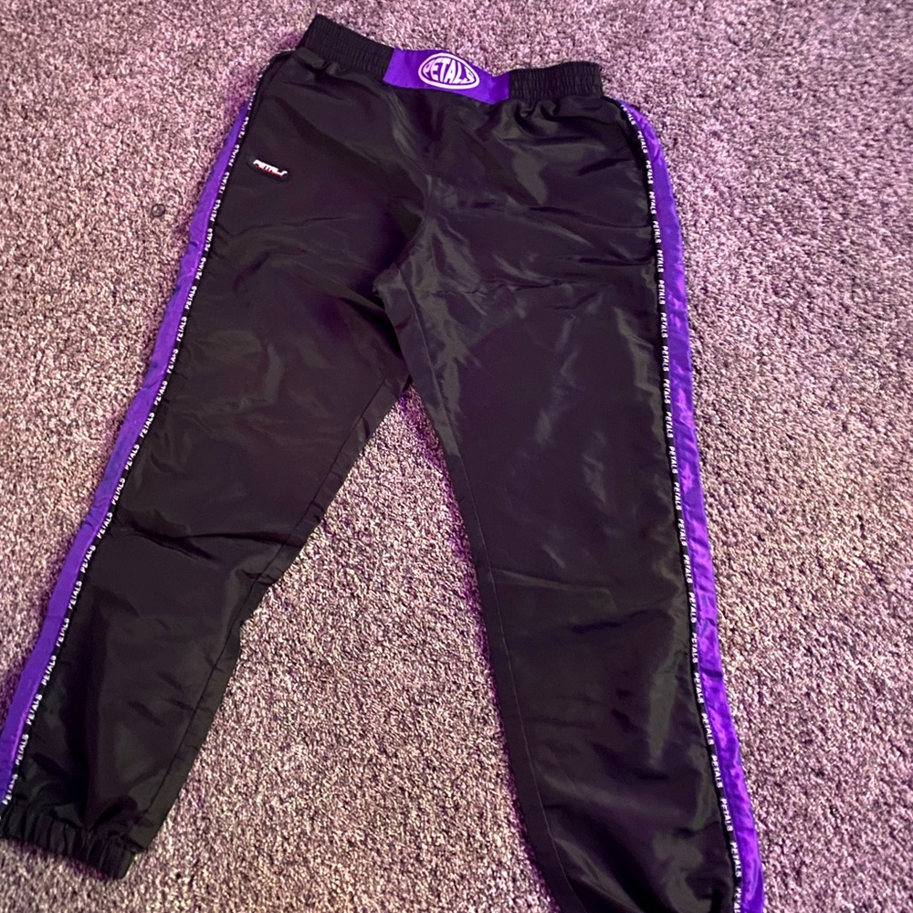 Petals jogger pants